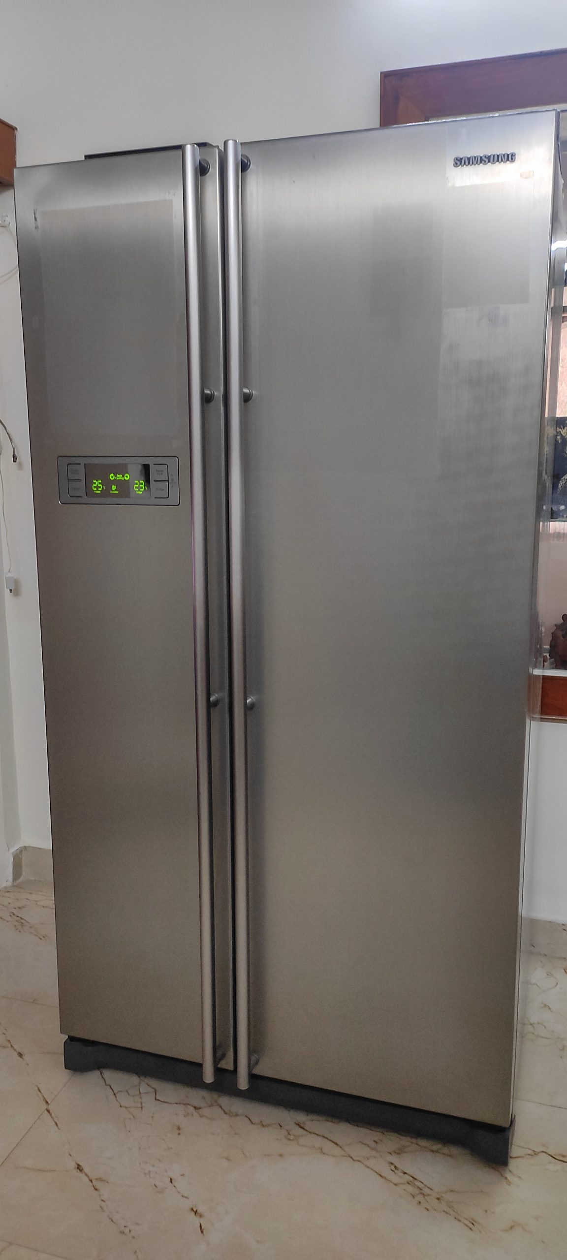 Samsung 600 Litres Refrigerator