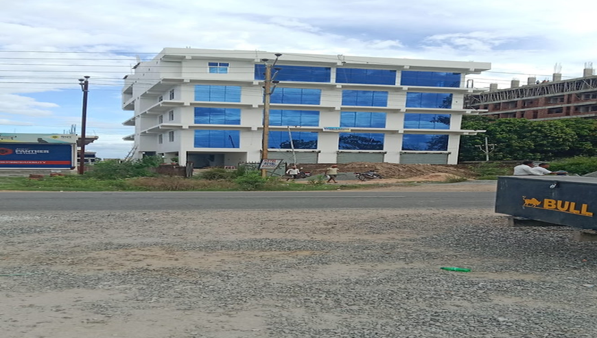 Commercial property at bodhgaya highway main road