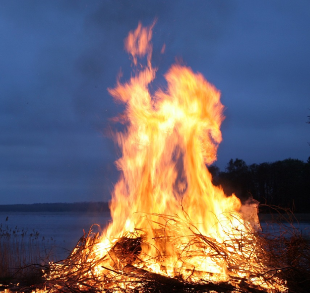 Ivarmadam Cremation Service Provider in Kerala