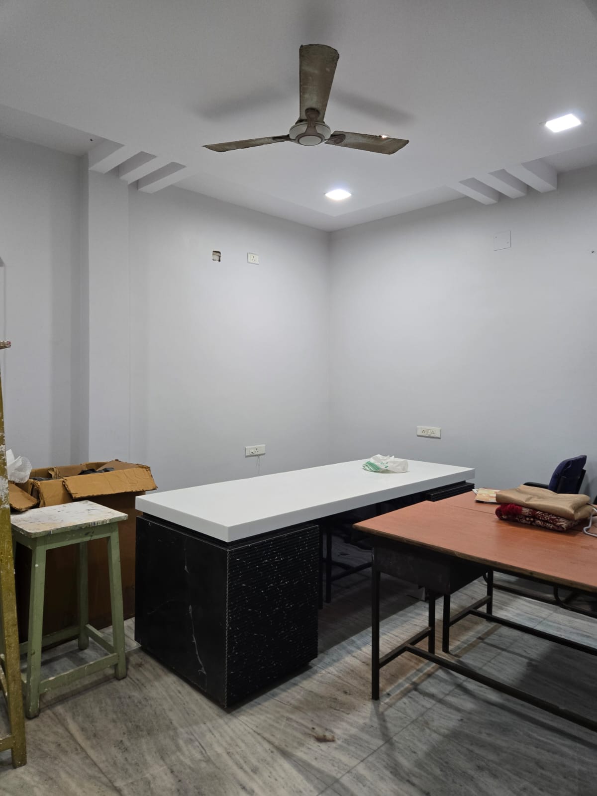 fully furnished office space for rent