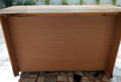 A Strong & Good Quality Computer Table for Resale